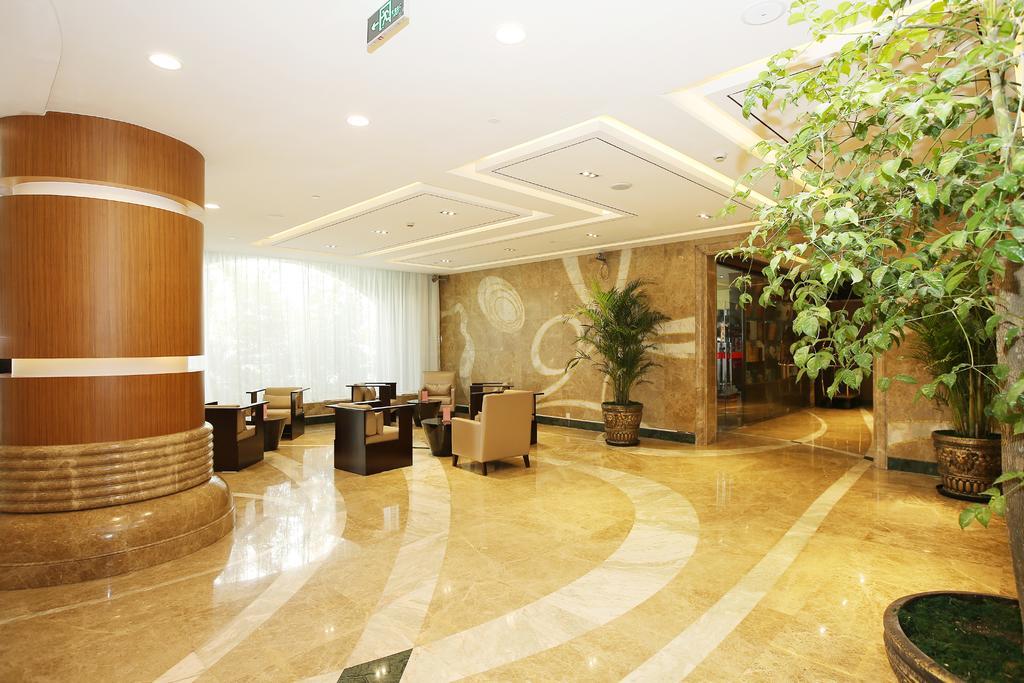 Days Hotel Frontier Pudong Shanghai New International Exhibition Centre Экстерьер фото